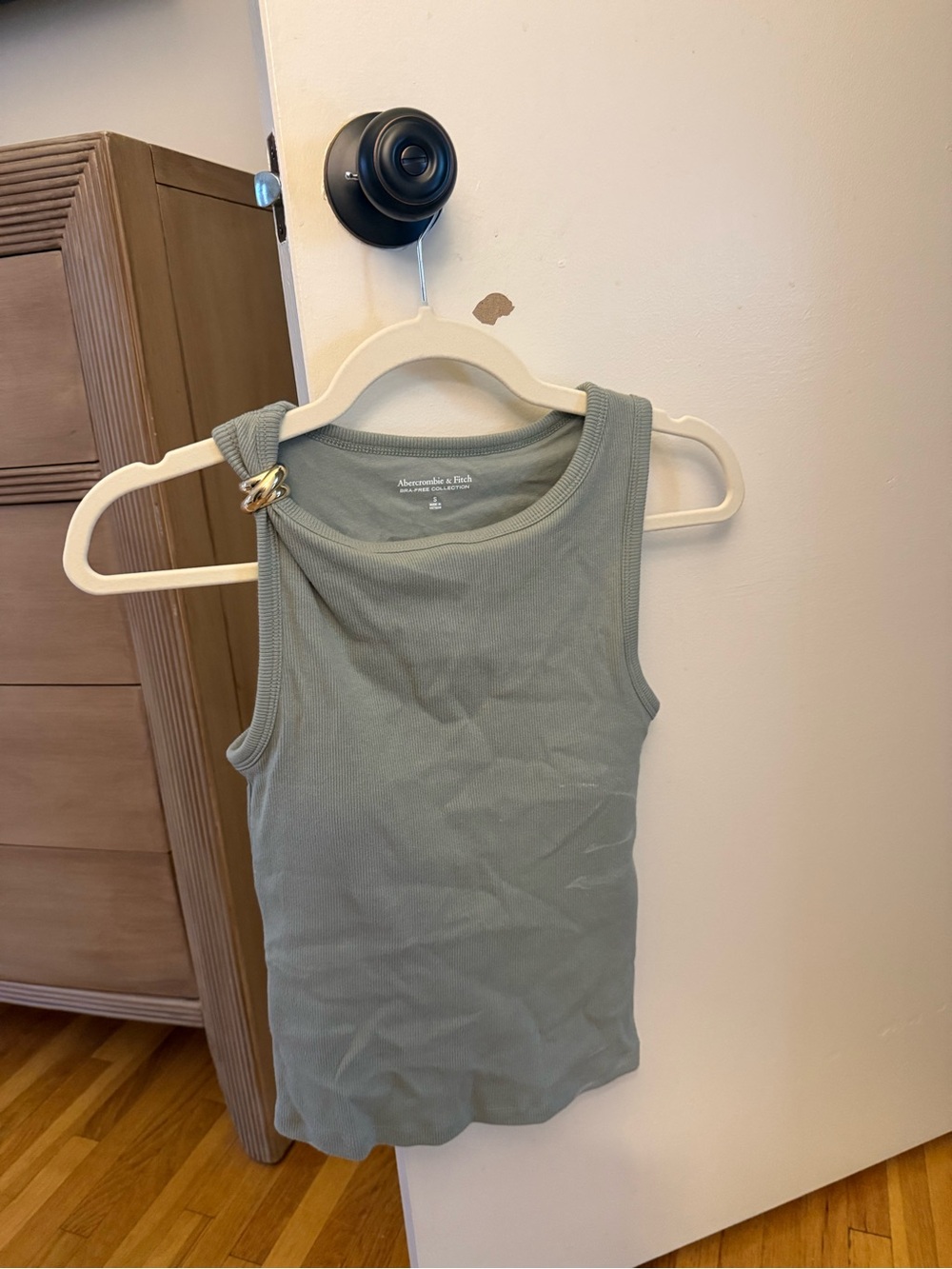 Abercrombie & Fitch Sage Green Ribbed Tank - Women's